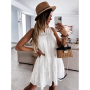 Hollow pure white sleeveless dress